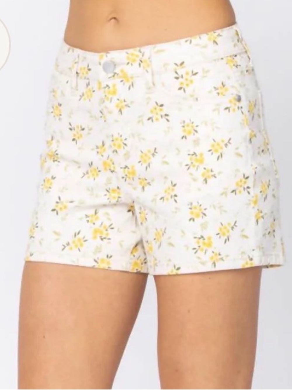Judy Blue Floral Print Denim Shorts 1XL NWT Mid Rise Stretch Summer Size 1X NWT - Picture 2 of 9